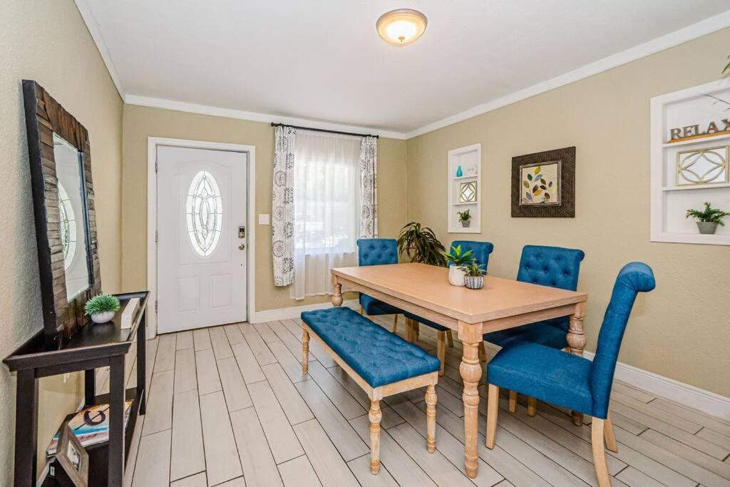 Beautiful Pool House In Old Seminole Heights! Βίλα Τάμπα Εξωτερικό φωτογραφία